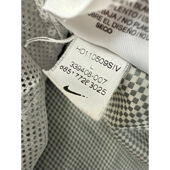 Nike Storm-FIT² Windbreaker Jacket L Silver Gray Reflective Hooded Running Rain - Picture 3 of 11